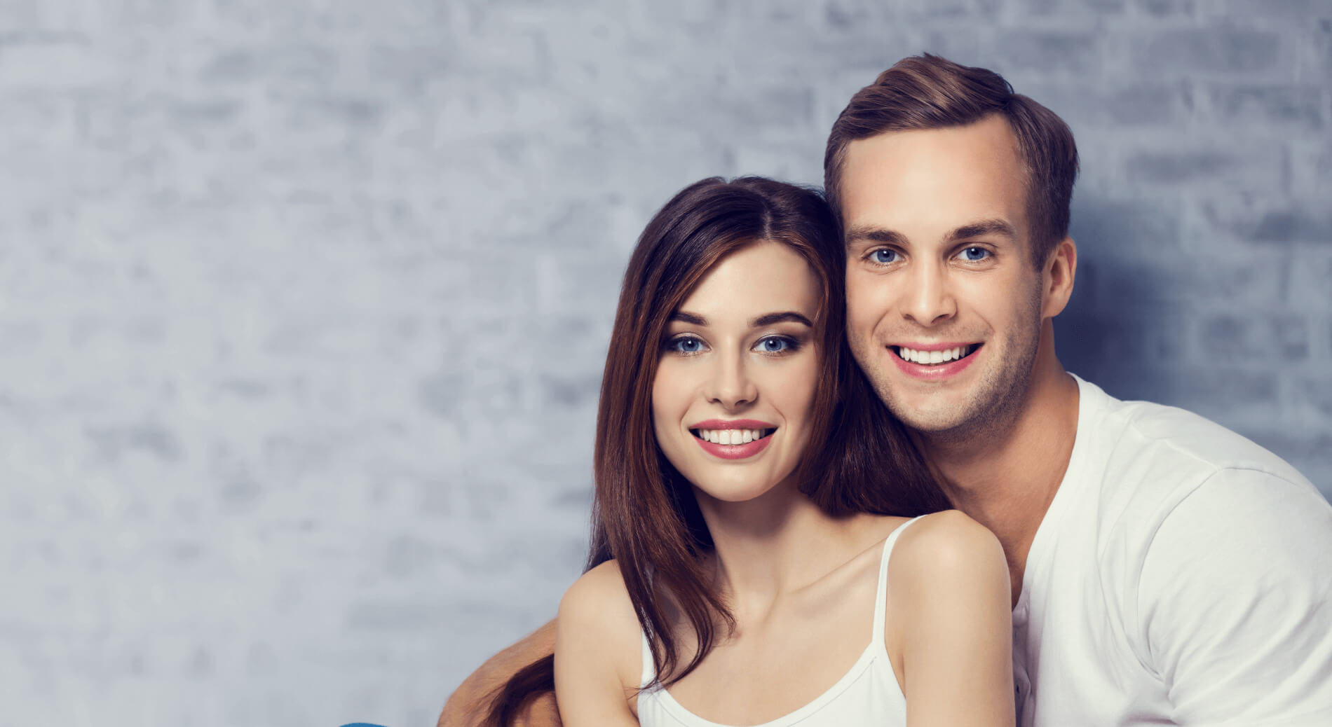 Black Friday Cyber Monday Couple 1